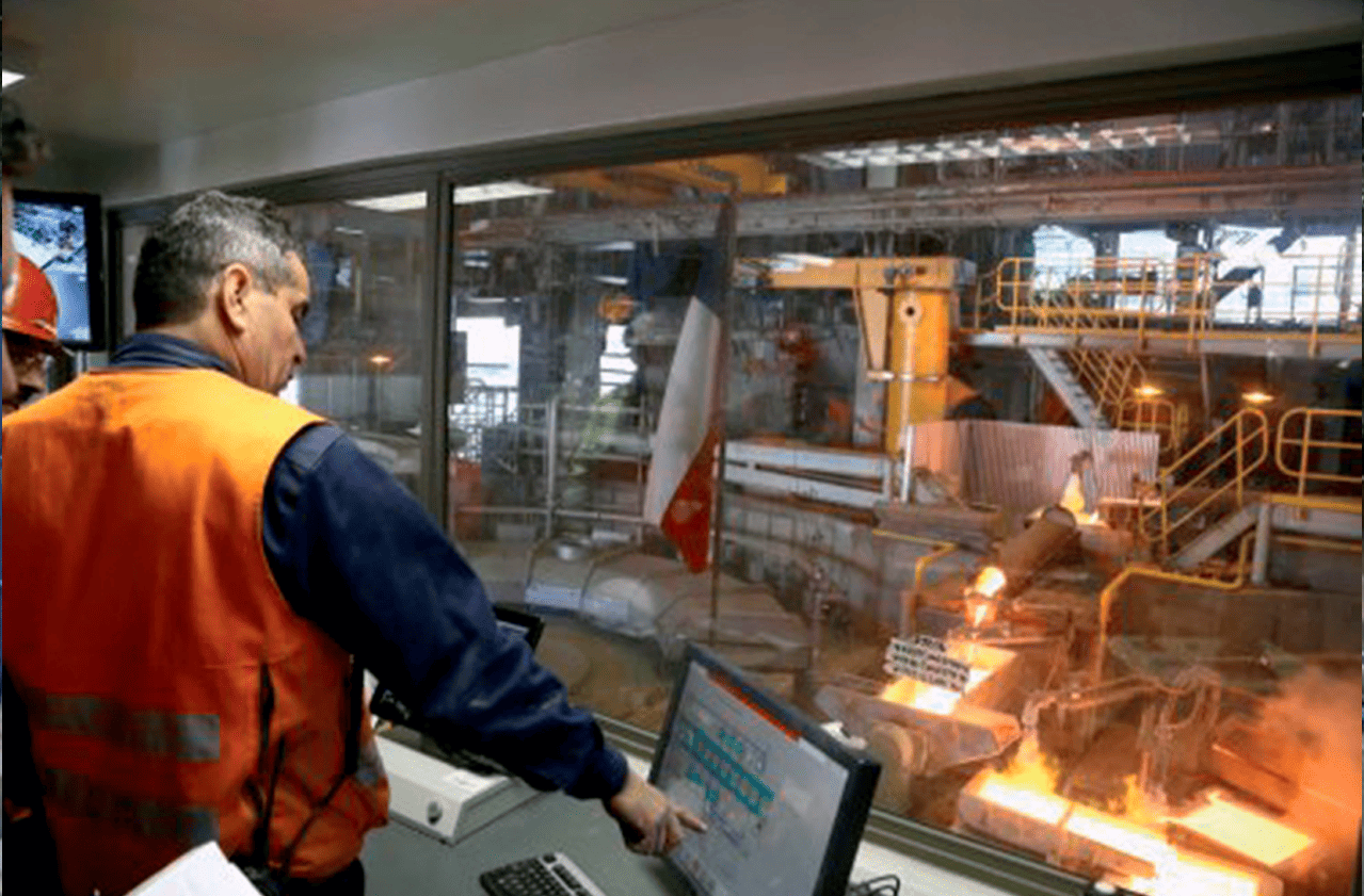 Construcción Sala Gabinetes Fundición Caletones 
 