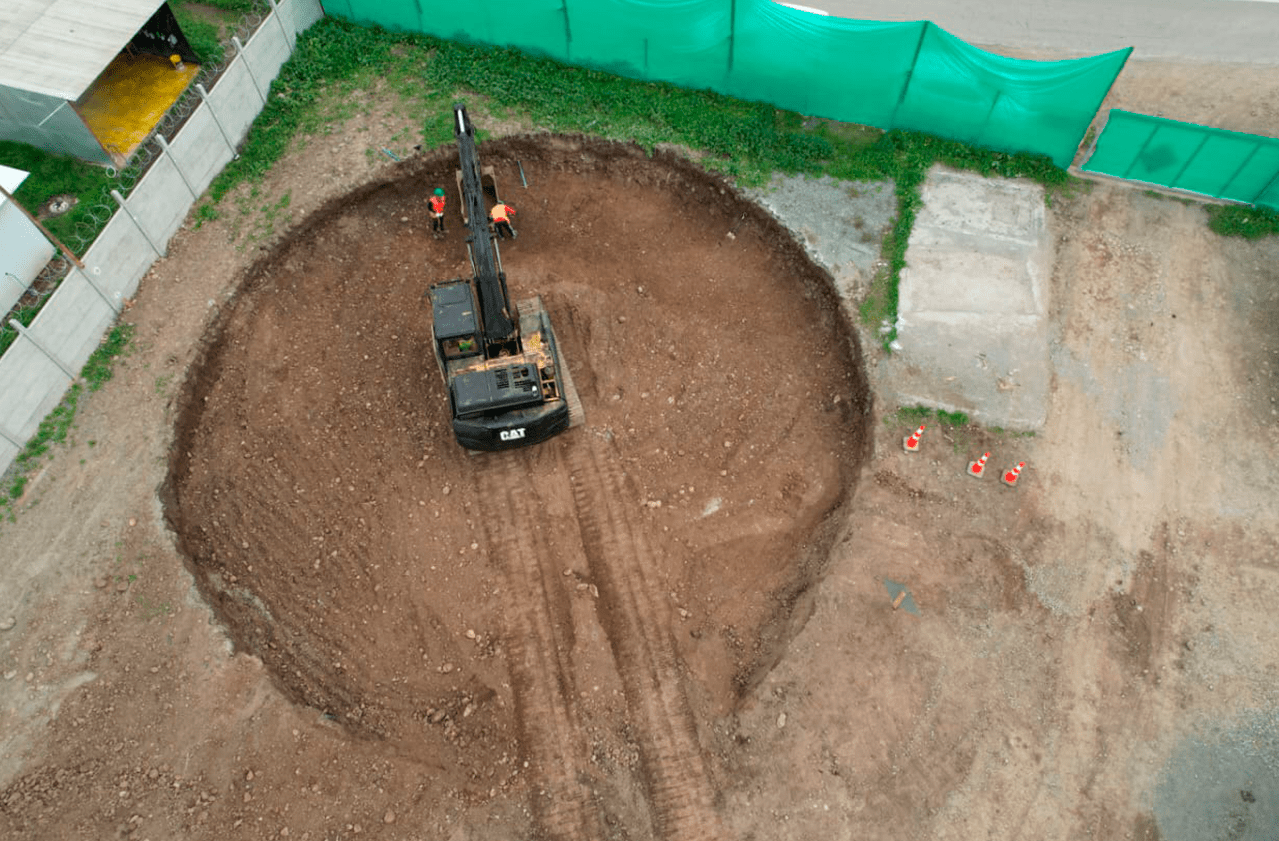 Construcción Estanque Semienterrado Requínoa 
 