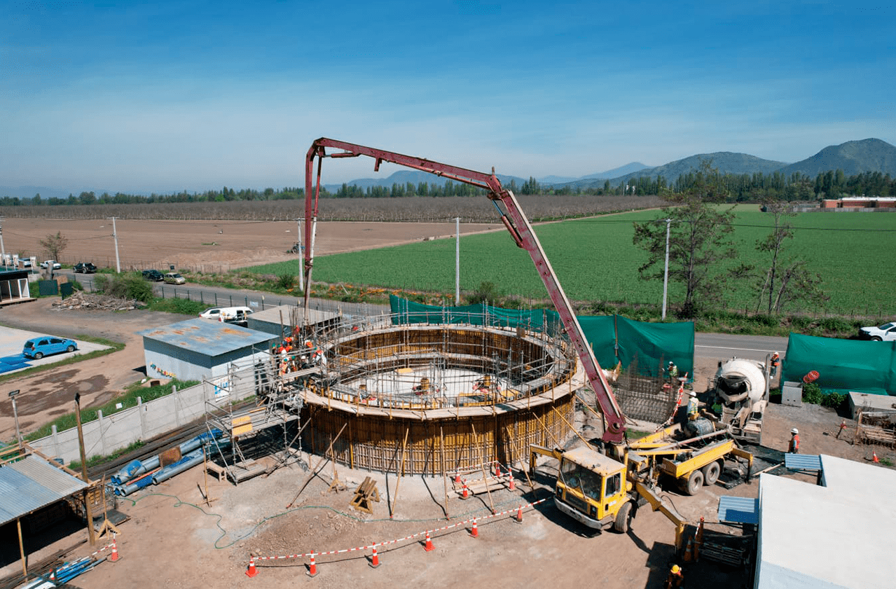 Construcción Estanque Semienterrado Requínoa 