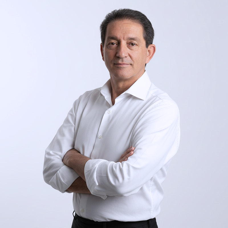 Guillermo L&oacute;pez Rojas